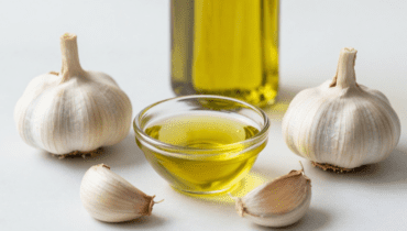 Capillari: come l’olio d’aglio e le fette di cipolla danno sollievo naturale alla circolazione sanguigna Capillari: come l’olio d’aglio e le fette di cipolla danno sollievo naturale alla circolazione sanguigna