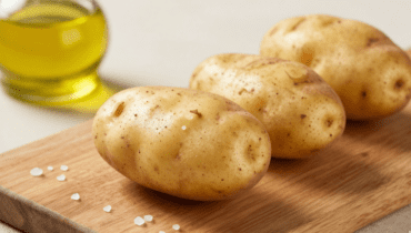 Patate al forno: il trucco degli chef per un esterno croccante e un interno morbido Patate al forno: il trucco degli chef per un esterno croccante e un interno morbido