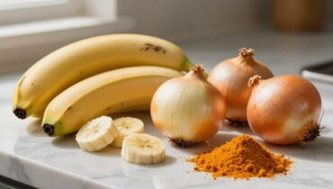Articolazioni e ossa: come una miscela quotidiana di banana, cipolla e curcuma migliora la mobilità in 2-3 settimane