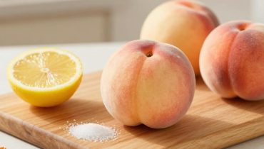 Pesche e formaggio fresco: la crema estiva che trasforma le tue colazioni in 15 minuti Pesche e formaggio fresco: la crema estiva che trasforma le tue colazioni in 15 minuti