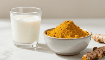 Epilazione naturale: curcuma, zucchero-limone e albume d’uovo, i 3 rimedi dolci che rallentano la ricrescita senza dolore