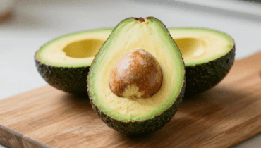 Seme d’avocado: come i suoi polifenoli riducono i dolori articolari e dorsali secondo la scienza Seme d’avocado: come i suoi polifenoli riducono i dolori articolari e dorsali secondo la scienza