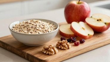 Torta avena-mele senza farina né zucchero: la ricetta sana pronta in 5 minuti che cambia tutto per la tua linea