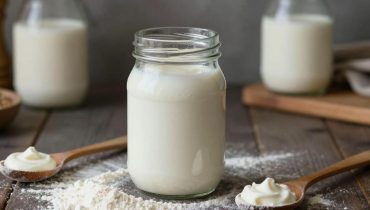 Torta al kefir e cipollotto: questa ricetta russa accessibile offre un risultato degno di una panetteria Torta al kefir e cipollotto: questa ricetta russa accessibile offre un risultato degno di una panetteria