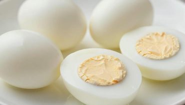 Uova sode: perché le uova fresche sono più difficili da sbucciare (e come rimediare) Uova sode: perché le uova fresche sono più difficili da sbucciare (e come rimediare)