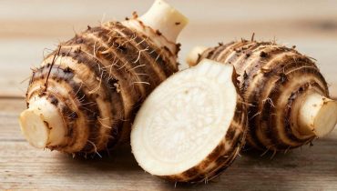 Taro: 600 mg di potassio e 6 g di fibre per 100 g per stabilizzare la vostra energia e ridurre l’infiammazione digestiva