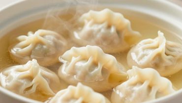 Zuppa wonton: come questo piatto di 2000 anni combina proteine, verdure e conforto in meno di 15 minuti Zuppa wonton: come questo piatto di 2000 anni combina proteine, verdure e conforto in meno di 15 minuti