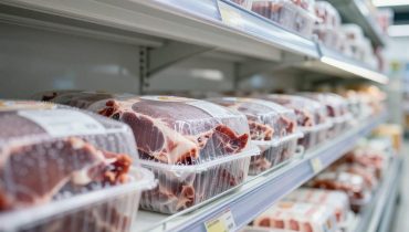 Supermercati: perché la carne che comprate presenta consistenze insolite e odori strani