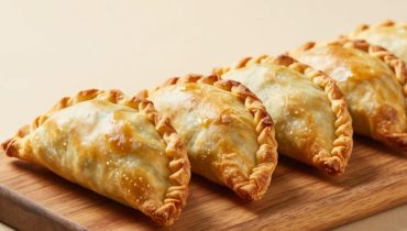Empanadas al tonno fatte in casa: la ricetta completa con pasta croccante e ripieno mediterraneo in 30 minuti