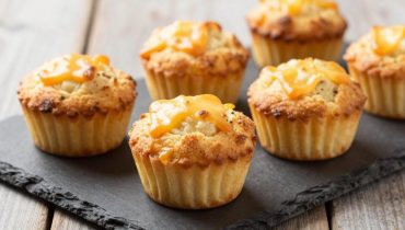 Muffin alle sardine e formaggio: pronti in 15 minuti, si conservano 2 mesi in freezer