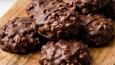 Cookies Senza Cottura Cioccolato e Arachidi