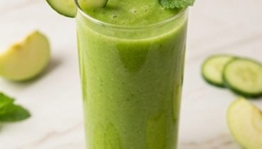 Smoothie Detox Verde Cetriolo, Mela Verde & Chayote