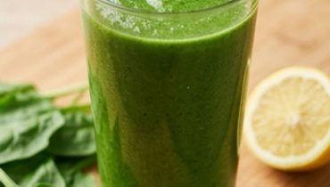 Smoothie Verde Detox agli Spinaci