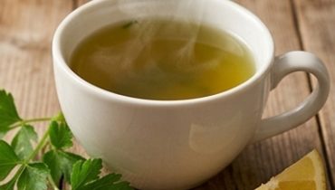 Tisana di prezzemolo fatta in casa